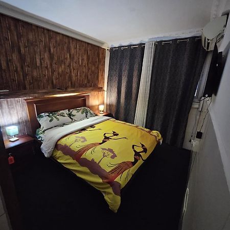 Homestay Appartement 2 Chambres Yaoundé Exteriér fotografie